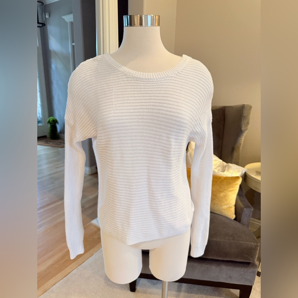 Hollister Sweater (XS)